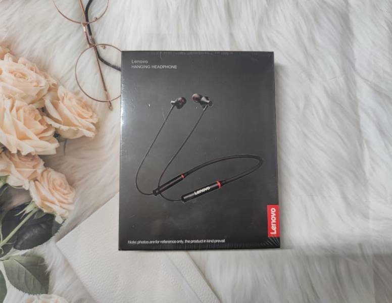 Wired & Wireless Earphones